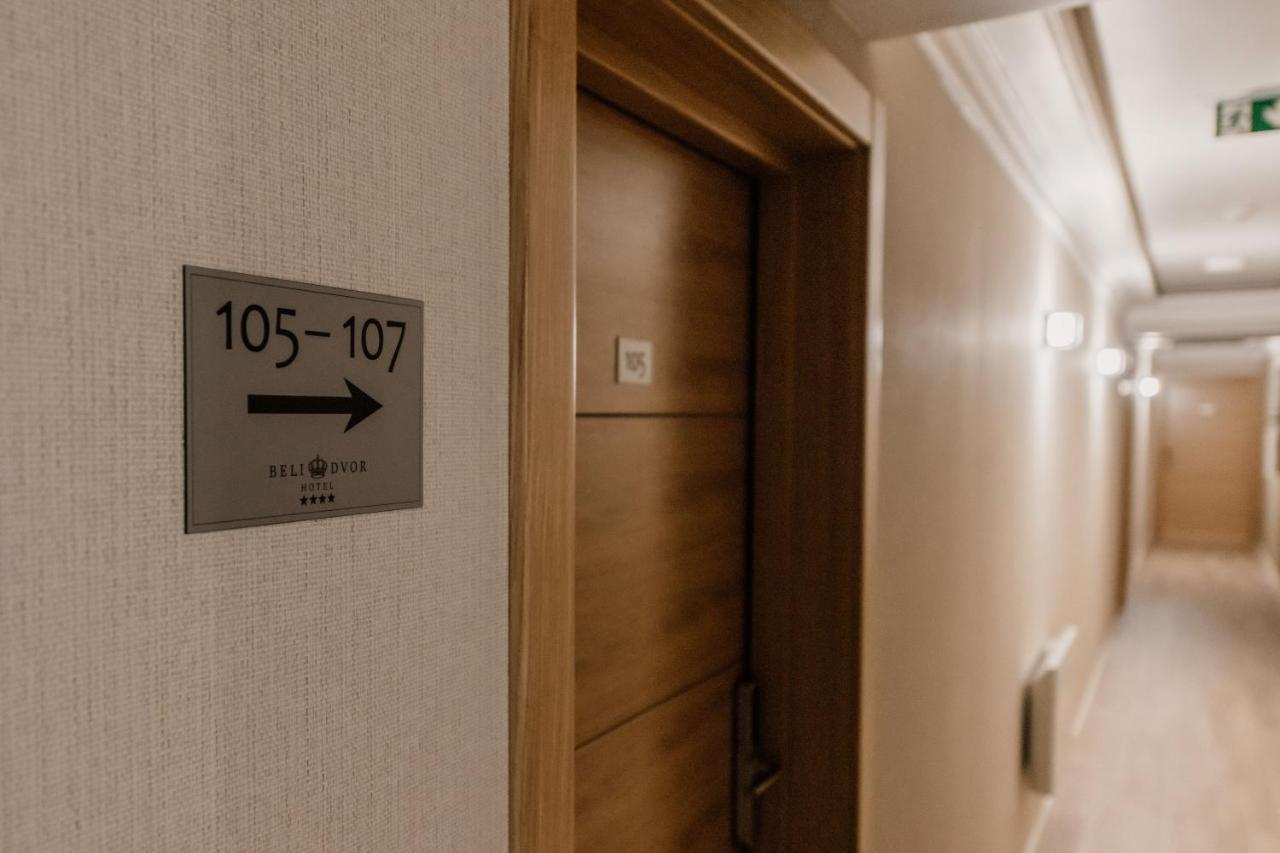 Hotel Beli Dvor Čačak Zewnętrze zdjęcie