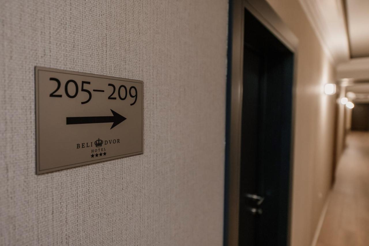 Hotel Beli Dvor Čačak Zewnętrze zdjęcie