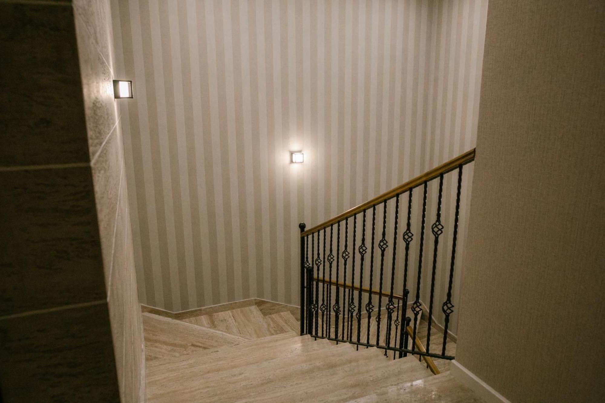 Hotel Beli Dvor Čačak Zewnętrze zdjęcie
