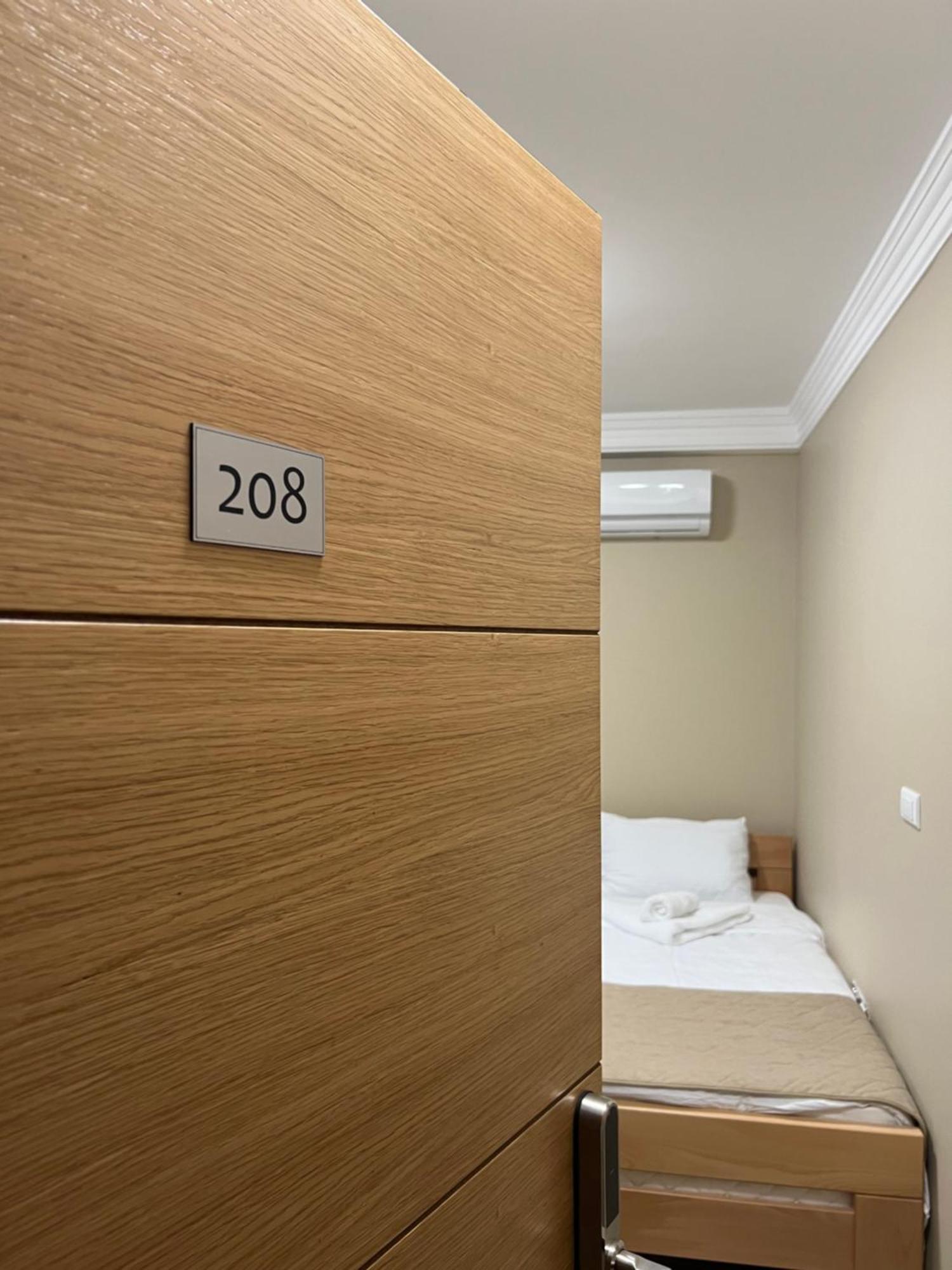 Hotel Beli Dvor Čačak Pokój zdjęcie