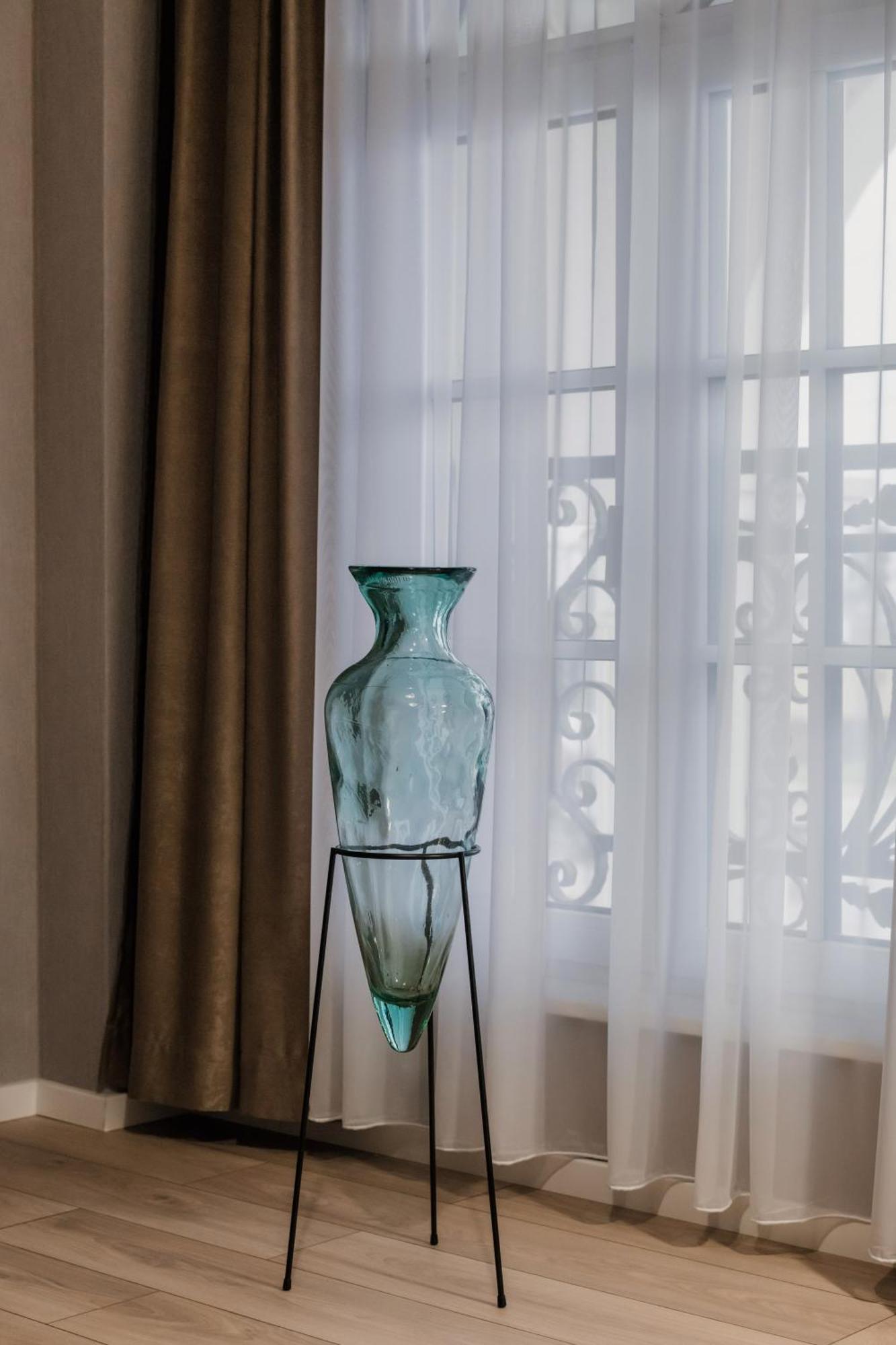 Hotel Beli Dvor Čačak Zewnętrze zdjęcie